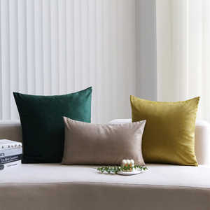 Hermoso Juego de 3 Cojines Decorativos de Terciopelo Coordinados, Diseño Cuadrado, Tamaños y Colores Variados para el Hogar, con Relleno - Product Image 1