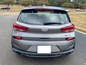 Offre Spéciale : Hyundai Elantra GT Line FWD d'occasion – Prête à être expédiée - Product Image 6