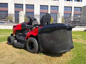 Tondeuse autoportée à prix d'usine très demandée / Nouvelle tondeuse tracteur Kubota G261HD - Faible entretien, prix abordable - Product Image 5