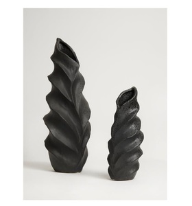 Metal Planter Shaped Dough Flower Pot Antique Aluminium Curvy Material Best Selling Flower Vase Table <b>Top</b> - Product Image 3