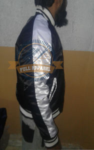 Venta al por mayor de alta calidad Petite Green Satin Bomber Jacket Zip Front con mangas elásticas Stand Collar Winter High Street Style - Product Image 3