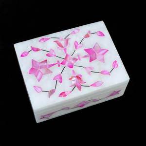 Boîte à bijoux en marbre rose faite à la main de meilleure qualité avec approvisionnement direct en nacre depuis l'Inde - Product Image 5