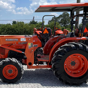 Tracteur Kubota L4600 d'occasion, tracteur agricole Kubota L4600 4x4 avec chargeur, moteur diesel puissant pour usage agricole - Product Image 6