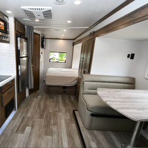 <strong>Luxury</strong> Self-Propelled 4x4 Motorhome <strong>Caravan</strong> Aluminium Travel Trailer for Camping and Truck Use Self-Powered Motorhome for Sale
