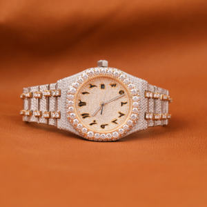 Personalizado dos tonos amarillo y blanco completo helado redondo Moissanite diamante clásico fecha árabe Dial características diamante reloj para hombres - Product Image 1