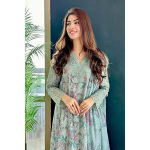 Ensemble de maillot de bain à imprimé floral pour femme Iznik Lawn'24 IDL-06 BADAR TC-553 Imprimé floral Aqua - Product Image 3