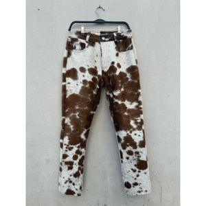 Pantalon en cuir de vachette de style vintage de haute qualité avec motif animal, léger et logo personnalisé - Product Image 1