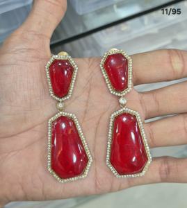 คอลเลกชันต่างหูแฟชั่นแนวปาร์ตี้สำหรับผู้หญิงดีไซน์แบบตัดลูกแพร์หนักสุดพิเศษจากนักออกแบบตะวันตก - Product Image 2