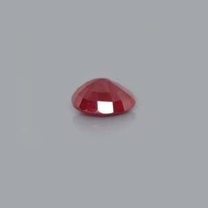 Pierre précieuse en rubis non montée, 4,6 carats, facettée, formes variées - Coussin, émeraude, poire, octogone, créée en laboratoire, polie à la chaleur, hauteur 8 mm, rouge - Product Image 3