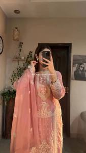 Ensemble Salwar Kameez en Georgette pour femmes, 3 pièces, avec dupatta, style de fête, broderie à sequins, séchage rapide, toutes saisons - Product Image 3