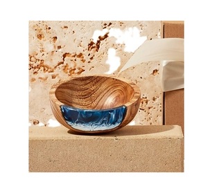 Tazón de Resina Epoxi de Madera Clásico, Ecológico y de Diseño Personalizado para Servir Aperitivos, Exhibir Joyas y Adornos - Product Image 3