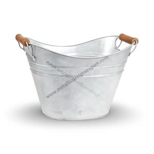 <b>Large</b> Oval Galvanized Metal Party Tub with Wooden Handles Ideal for Chilling Drinks at Events and Outdoor Gatherings - Product Image 2