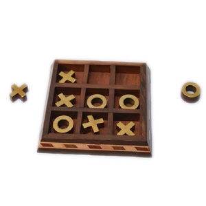 Ensemble de trois jeux de tic-tac, idéal pour la décoration intérieure, en bois, jeu pour enfants - Product Image 6