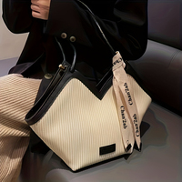 Sac Fourre-Tout Plissé Personnalisé en Similicuir Tendance pour Femmes, Grande Capacité, Sac à Main Porté Épaule ou Sous le Bras Décontracté pour le Travail en PU