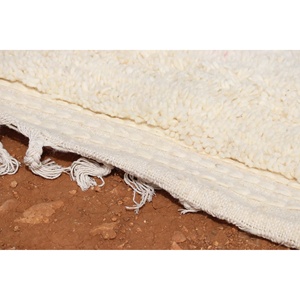 Tapis d'extérieur chic de style bohème marocain pour l'intérieur et l'extérieur avec un design élégant et élégant - Product Image 2
