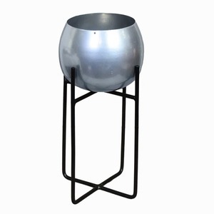 Gorgeous White Planter Crafted For Elegant Homes Offering <b>Long</b> Lasting Quality And Minimalist Green Vibe - Product Image 6