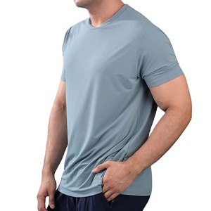 Camiseta Deportiva de Alta Calidad, Lisa, con Logotipo Personalizable, 220 g/m², Color Sólido, Elástica, Cuello Redondo, para Entrenamiento, Gimnasio y Fitness - Product Image 2