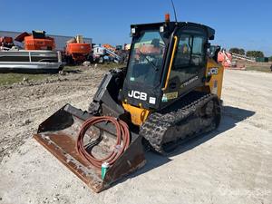 Cargadora Compacta JCB de Alta Calidad, Construcción Robusta, Motor Diésel Euro5/EPA, Enganche Rápido Hidráulico, Entrada Lateral de Seguridad - Product Image 2