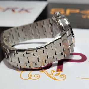 Độc quyền Mens tự nhiên Kim cương sang trọng Xem với Baguette đặt bezel và hiển thị kim cương tự nhiên và ánh sáng màu xanh quay số - Product Image 4