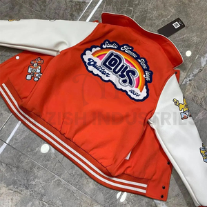 Chaqueta del equipo universitario para mujer, chaqueta de béisbol recortada de manga larga, con hombro caído, personalizada - Product Image 5