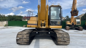 รถขุดไฮดรอลิกตีนตะขาบ Caterpillar 325BL มือสองของแท้จากสหรัฐอเมริกา คุณภาพเชื่อถือได้ ทนทาน - Product Image 6