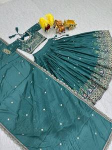 Lehenga Choli de boda de seda de diseñador para fiestas con Secuencia de bordado y trabajo de hilo - Product Image 6
