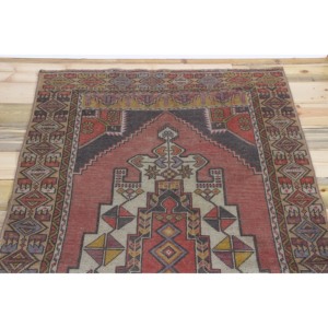 Tapis vintage 3,7x7,3 pieds, tapis turc, tapis en laine rouge à motifs géométriques - Product Image 4