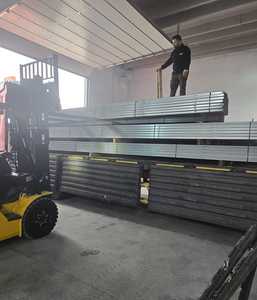 แผ่นเหล็กมาตรฐาน ASTM ที่ทนต่อการกัดกร่อนพร้อมเกรดแบบคายน้ำมันเล็กน้อยสำหรับโครงสร้างแผงเซลล์แสงอาทิตย์ - Product Image 4