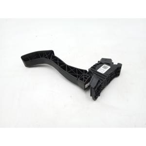 VOLKSWAGEN Passat Variant B8 (3G5, CB5) (14>) PEDAL DEL ACELERADOR 5Q1721503H - Product Image 4