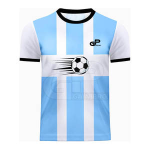 Uniforme de Fútbol con Logotipo Personalizado, Tela de Alto Rendimiento, Apto para Eventos de Equipo, Partidos y Entrenamientos - Product Image 2
