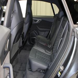 Audi R-S Q8 4.0T 2023, el más vendido, de lujo, con paquete tecnológico, motor V8 biturbo de 4.0L, 591hp, 590ft, transmisión automática de 8 velocidades. - Product Image 4