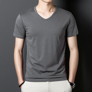 T-shirt di fascia alta con scollo a V in cotone da uomo a maniche corte estiva <span class=keywords><strong>tinta</strong></span> <span class=keywords><strong>unita</strong></span> con scollo a V - Product Image 4