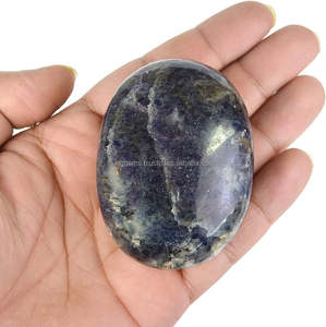 Pierre précieuse de méditation Reiki en iolite naturelle polie en gros pour la guérison de poche style Feng Shui - Product Image 6