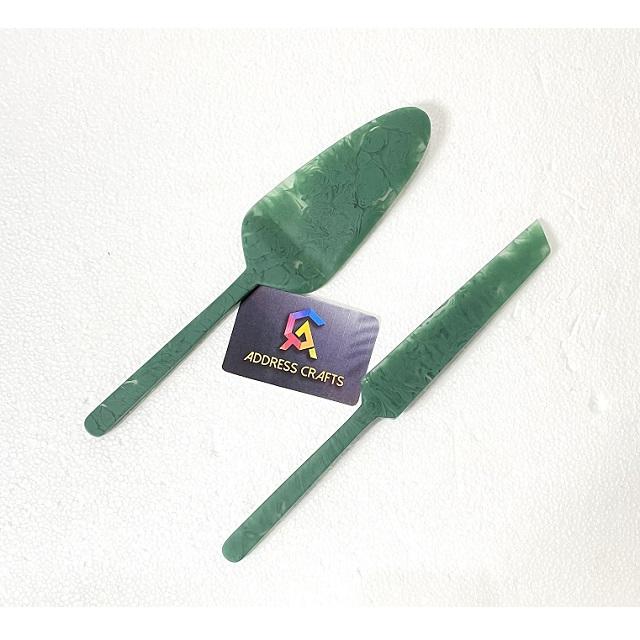 สีเขียวป่า