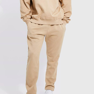 Ensemble de survêtement unisexe surdimensionné de haute qualité avec shorts de fitness personnalisés pour logo imprimé en relief, tendance pour hommes - Product Image 2