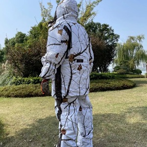 Ropa de Camuflaje Aislante para Caza de Aves Acuáticas en Terrenos Altos, Ropa de Invierno para Caza de Patos con Estampado Fanático No Aislado e Impermeable - Product Image 1