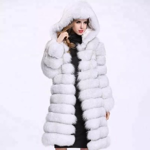 Chaqueta de Invierno Personalizada Unisex de Piel Sintética, Abrigo Largo Tipo Parka con Paneles de Lujo, Chaqueta Acolchada con Capucha de Piel Sintética - Product Image 4