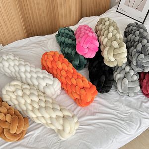 Oreiller <span class=keywords><strong>tricot</strong></span>é tissé à la main Portable <span class=keywords><strong>coussin</strong></span> noeud corde nouée <span class=keywords><strong>boule</strong></span> jeter oreiller pour la maison et le salon - Product Image 1