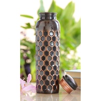 Nouvelle bouteille d'eau en cuivre artisanale de 26 oz, écologique, avec couvercle, pour la boisson, ustensiles de cuisine, bienfaits pour la santé, métal frais