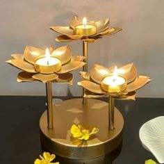 Diyas de Metal hechos a mano para Diwali Diyas decorativas para Diwali decoración hecha a mano redonda Diya forma Metal Urli 2024 - Product Image 6