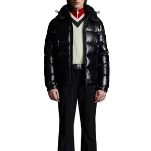 VESTE MATELASSÉE BRILLANTE NOIR Veste en duvet matelassée pour hommes Logo personnalisé d'hiver avec capuche réglable Veste bouffante Nouveau design 2025 - Product Image 4