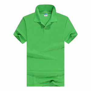 T-shirt polo respirant de haute qualité Logo solide broderie vêtements de travail fabriqués en usine polo pour hommes avec un nouveau style au design unique - Product Image 3