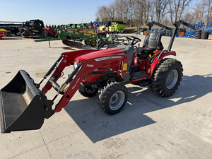 รถแทรกเตอร์อเนกประสงค์ Massey Ferguson GC1725M พร้อมชุดตักดินและตักหลัง  กล่องเกียร์แข็งแรง  ปั๊มหลัก  แบริ่งคุณภาพสูง  ประสิทธิภาพการทำงานสูง - Product Image 5