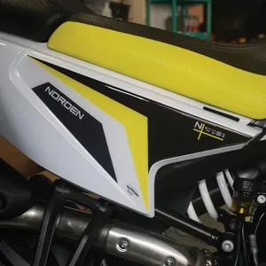Adesivi 3D per Moto Husqvarna Norden 901, Decorazioni per Pannelli Laterali - Product Image 1
