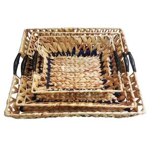 Ensemble de 3 plateaux de service tissés à la main avec poignées, plateau en fibre naturelle de couleur mélangée, décoration d'intérieur tissée en gros - Product Image 1