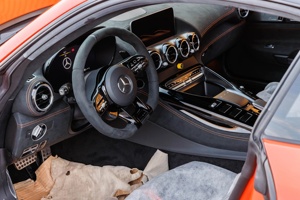 Mercedes-Benz AMG GT Black Series 2023, Caja de Cambios Automática, Gasolina Turbo, Tracción en las Cuatro Ruedas, Cuero Oscuro, USADO, Certificado, Limpio y en Buen Estado - Product Image 6