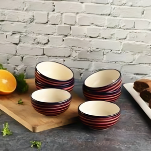 Beaux bols en céramique avec des motifs détaillés pour la décoration de table servant des aliments ou exposant des fruits - Product Image 1