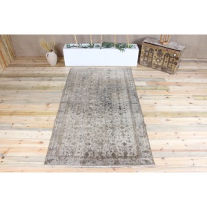 Tapis de 4,3 x 7,7 pieds, tapis turc vintage, tapis en laine vert beige à motifs floraux - Product Image 1