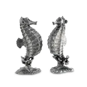 Sculpture en métal élégante pour la décoration de la maison, figurine décorative tendance, sculpture du Jour de l'Indépendance fabriquée par Zahid Exports - Product Image 1