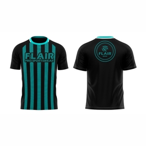Kits de football rétro conçus sur mesure Uniformes de maillot de football de haute qualité pour hommes et enfants Ensembles de hauts à la mode avec service OEM - Product Image 2